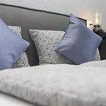 شقة Di Costanza I *