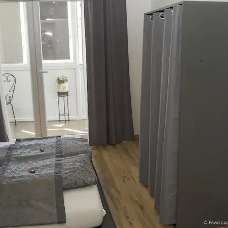 Di Costanza I アパート *